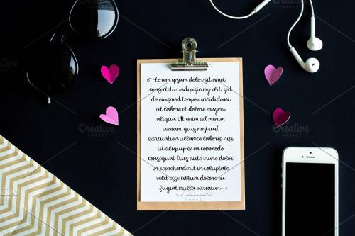 Enjoy Script Font