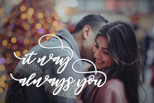 Famous Script Font