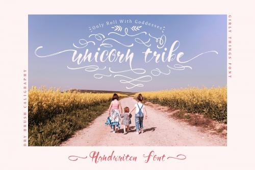 Girly Things Script Font