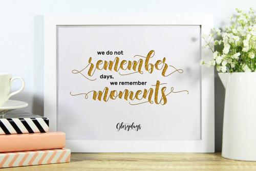 Glorydays Cursive Font