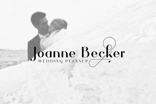 Hashtag Moderna Font Duo