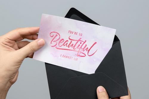 Hayne Script Clean Rough Font