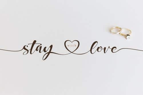 Dream of Heartland Calligraphy Font