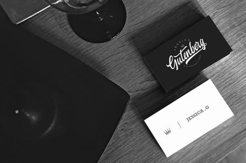 Heavenly Script Font