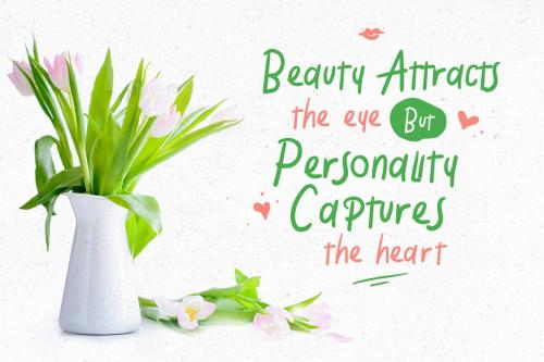 Holiday Script Font