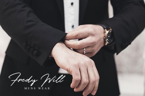 Holland Script Font