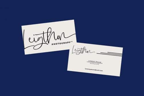 Hugesnow Signature Font