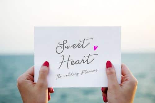 Huh Girls Script Font Free