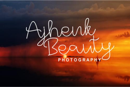 Hyper Script Font