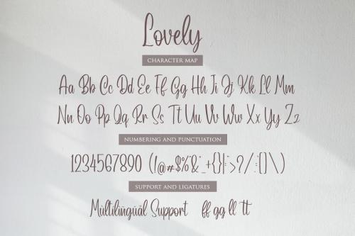 Lovely Script Font