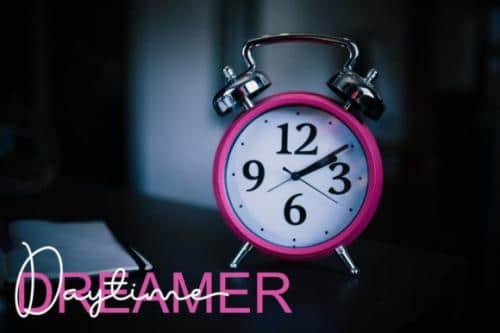 Madina Handlettered Font