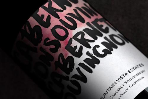 Manhattan Darling Font