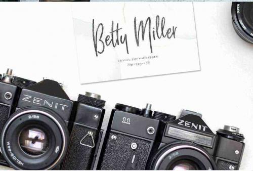 Milano Sky Script Font Free
