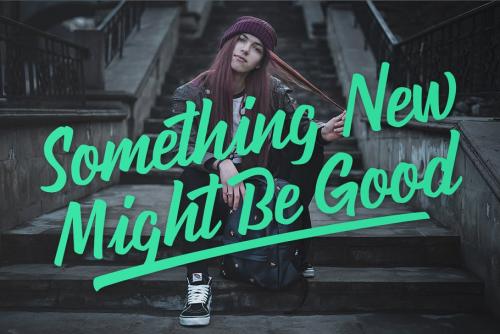 Ondfuturs Hand Script Font