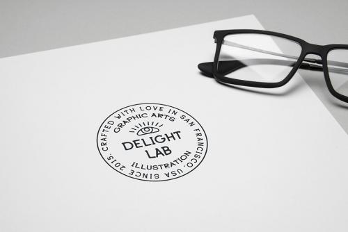 Pathfinder Typeface Font