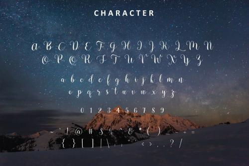 Pradyse Script Font
