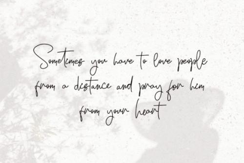 Princess Berlianty Handwritten Font