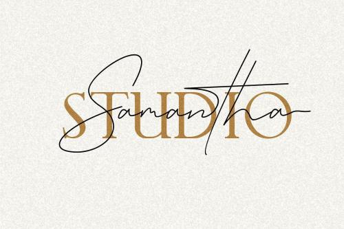 Queenstown Signature Font