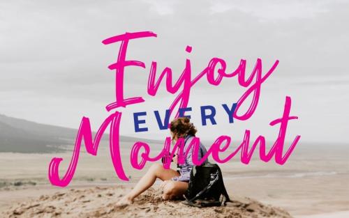 Red Bright Brush Font
