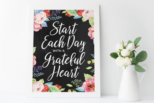 Reshonta Calligraphy Font