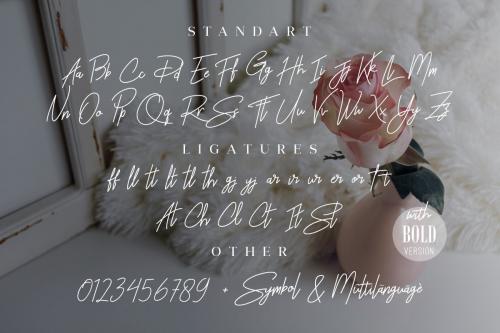 Rhesmanisa Signature Font