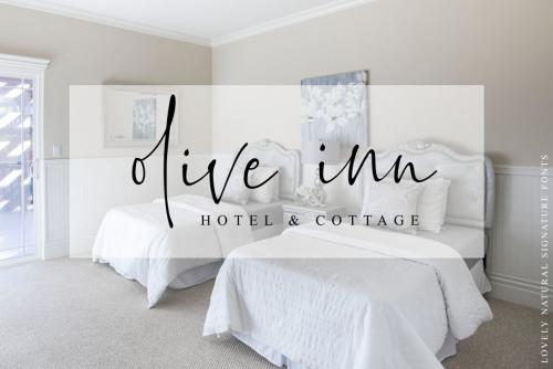 Romantically Script Font