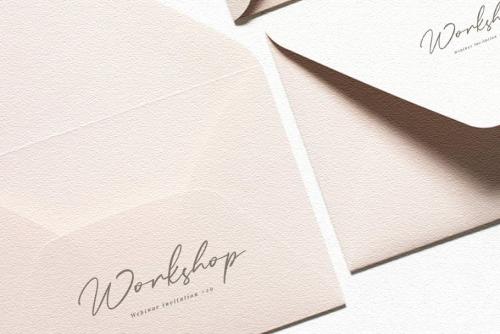 Romate Hood Calligraphy Font