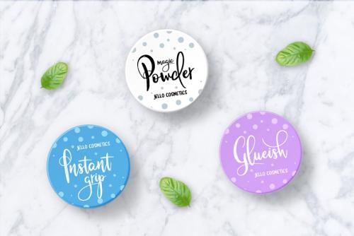 Smaragdines Script Font
