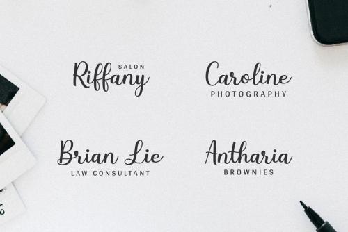 Steffany Handwriting Font