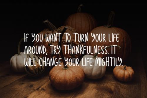 Thanksgiving Display Font