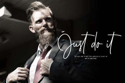 Tiffany Script Font