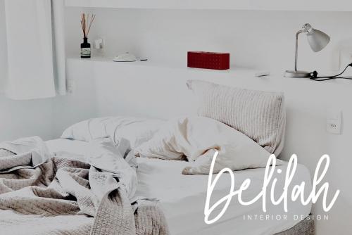 Twister Handwritten Font