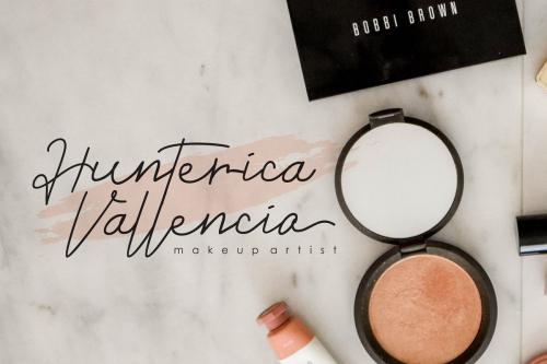 Victorika Script Font